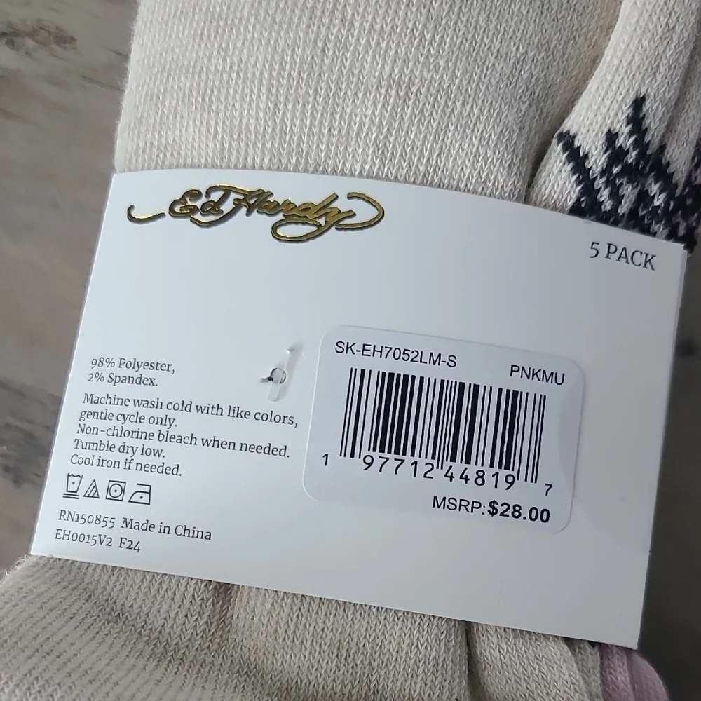 Ed Hardy Pink and White Ankle Socks with Ribbed Texture